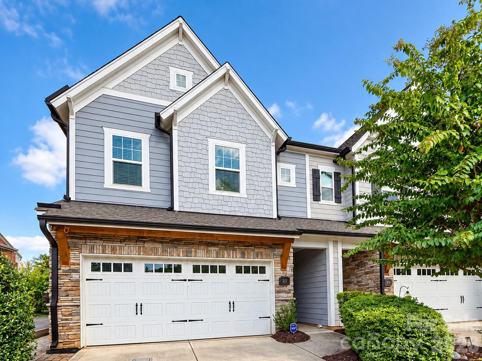 Property Photo: 337 Belton Street NC 28209