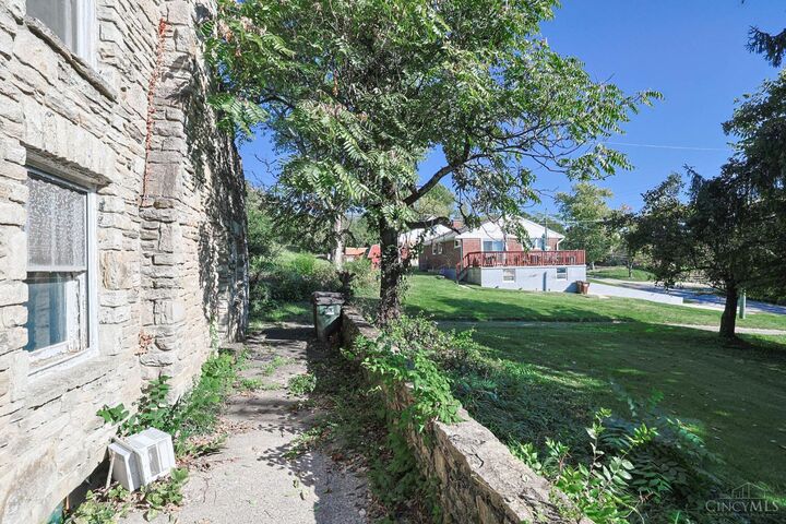Property Photo: 1125 W Seymour Avenue OH 45216