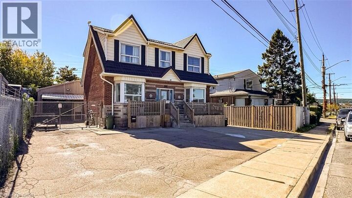 Property Photo:  548 Beach Road  ON L8H 3K9 