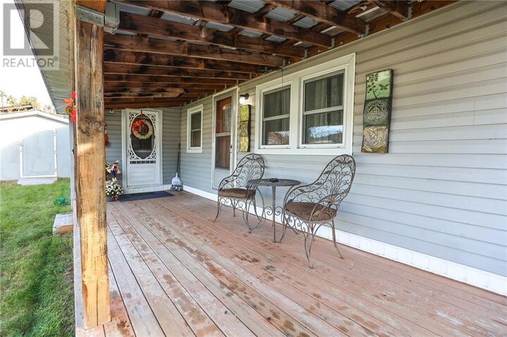Property Photo:  2300 Lee Valley Road Unit# 23  ON P5E 1N1 