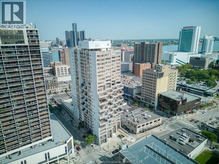 Property Photo:  380 Pelissier Street 405  ON N9A 6V7 