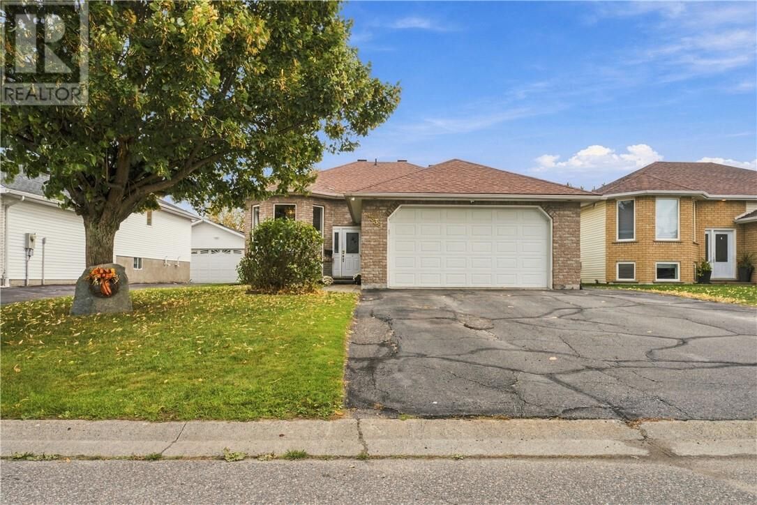 Property Photo:  4338 Chateau  ON P3P 1Y6 