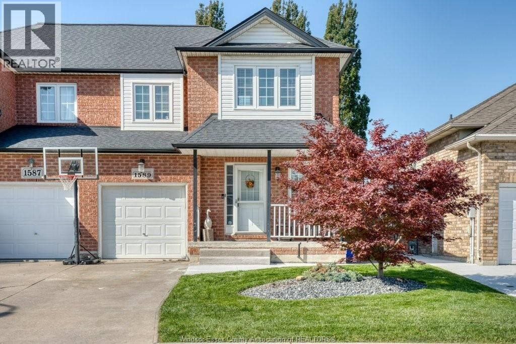 Property Photo:  1589 Heatherglen Drive  ON N8N 5B5 