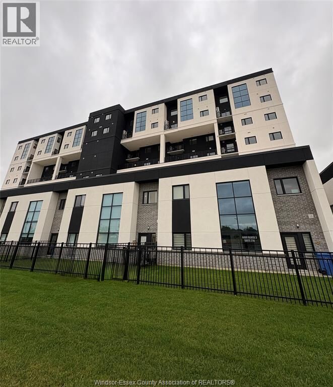 Property Photo:  4044 Laurier 601  ON N9H 0R1 