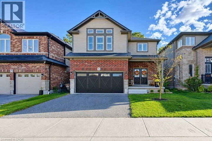 Property Photo:  31 Elmbank Trail  ON N2R 0B3 