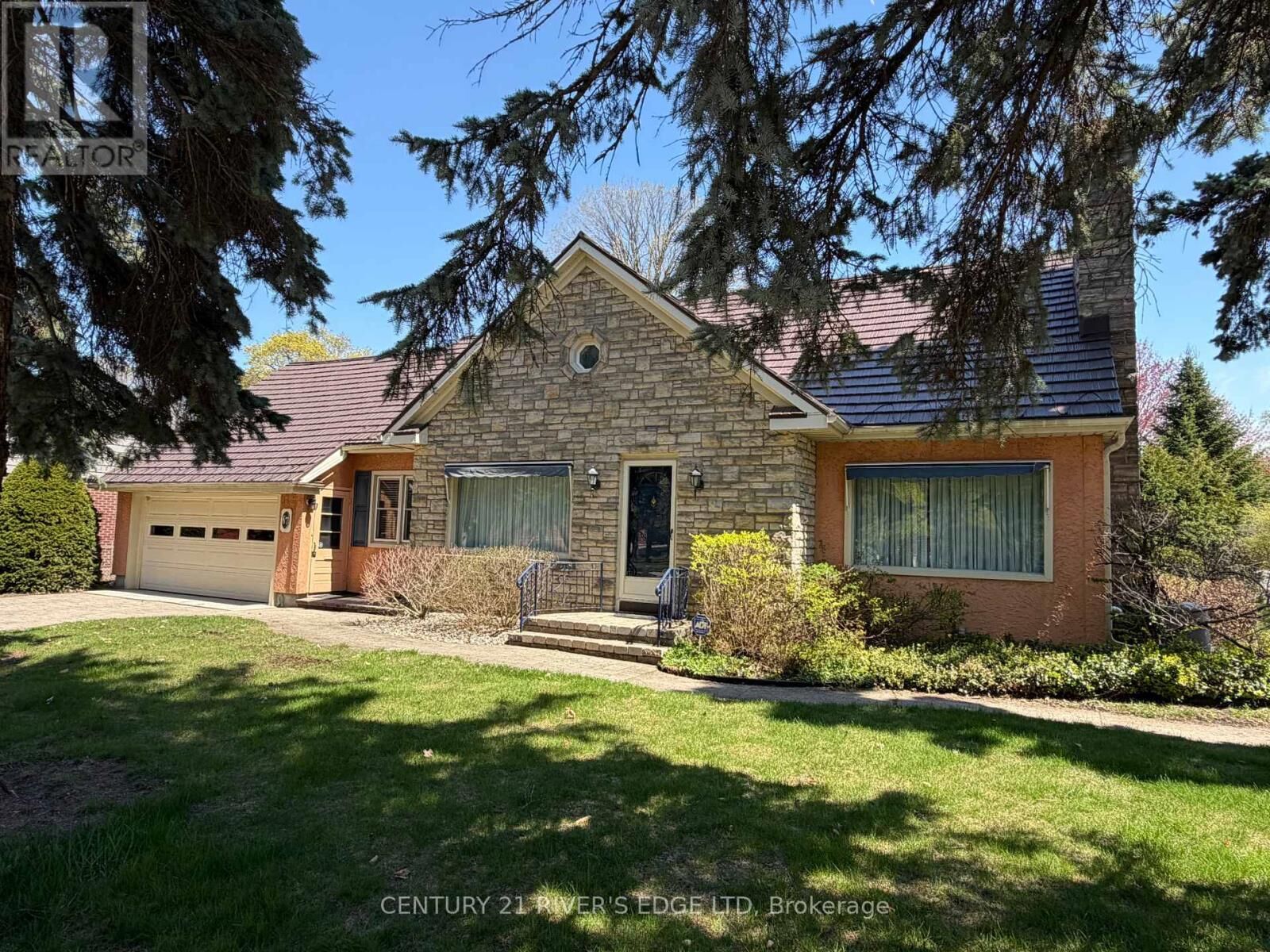Photo de la propriété: 67 North Augusta Road ON K6V 2X7