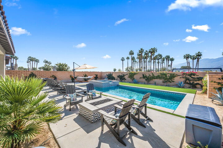 Property Photo: 80205 Platinum Way CA 92253
