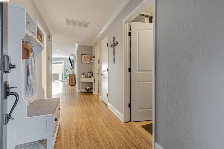 Property Photo: 2025 Sand Point Rd CA 94505