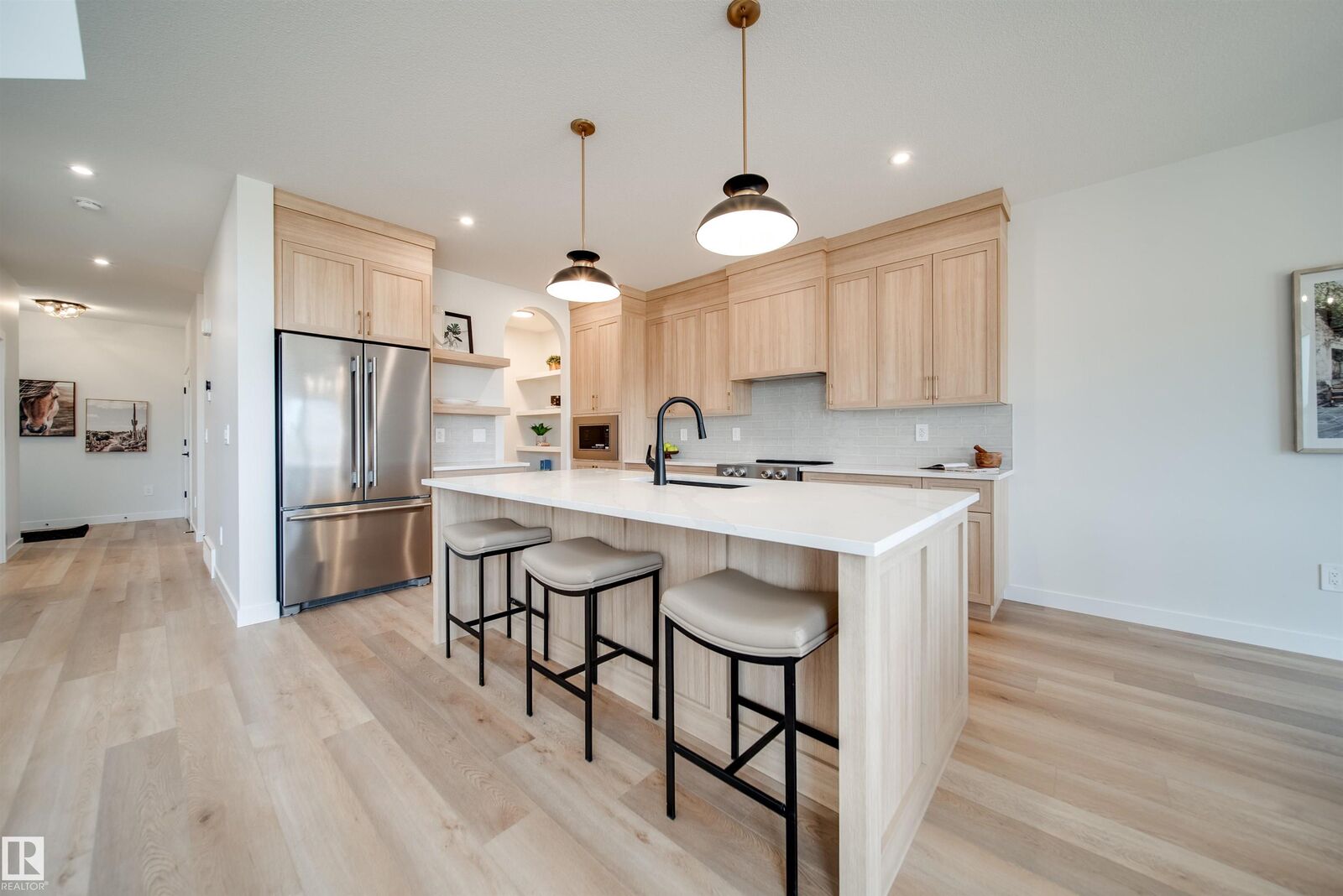 Property Photo:  63 Chartres Close  AB T8T 2E1 