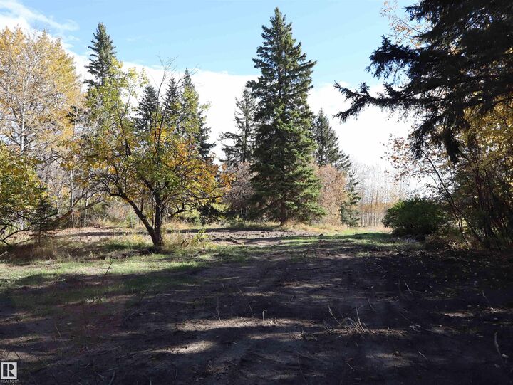 Property Photo:  61229 Rge Rd 51  AB T7N 1N5 