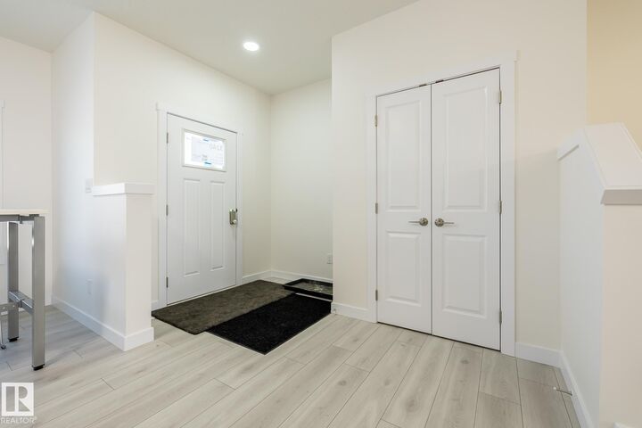 Property Photo:  287 Elliott Wynd  AB T8L 3X6 