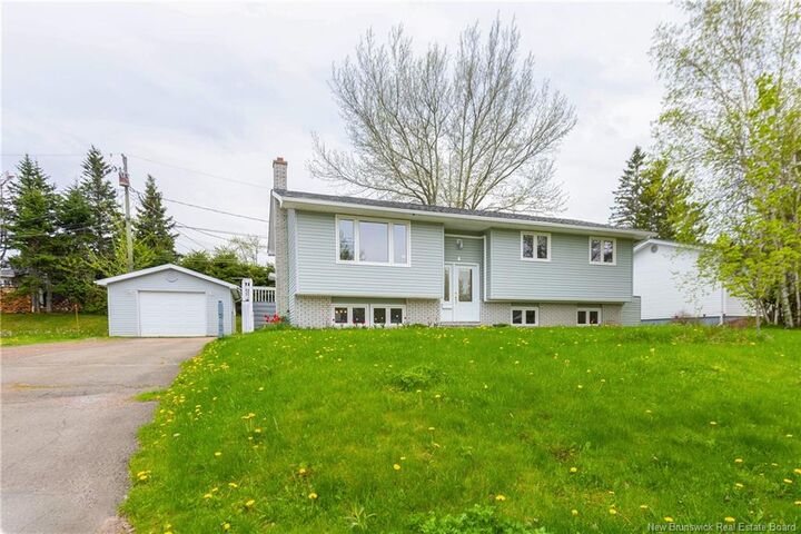 Property Photo:  6 Airview  NB E1A 4Z9 