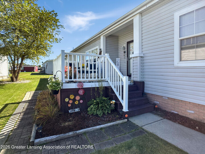 Property Photo: 13813 Alaska Avenue MI 48822