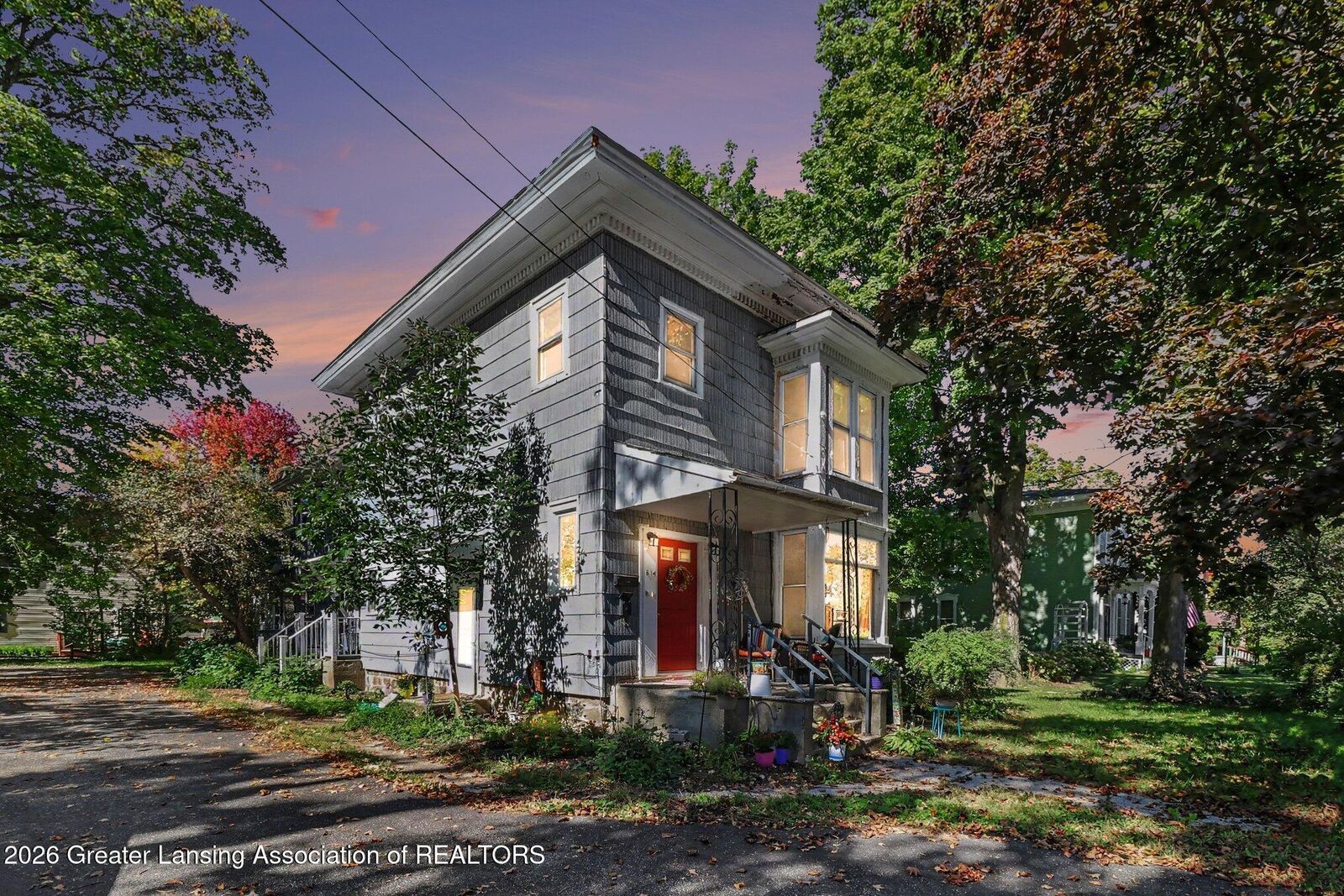 Property Photo: 614 S Putnam Street MI 48895