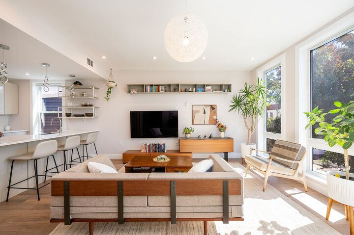 Property Photo:  90 Ferry St 2  NJ 07307 