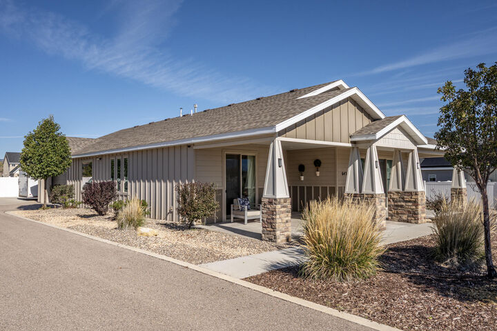 Property Photo:  643 N Creekview Dr  UT 84759 