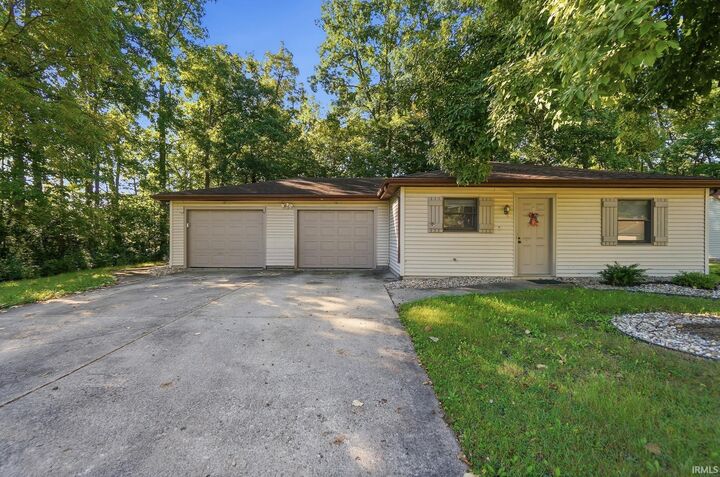 Property Photo: 2105-2107 Versailles Village Place IN 46808