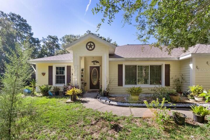 Property Photo:  8708 E Galatia Lane  FL 34436 