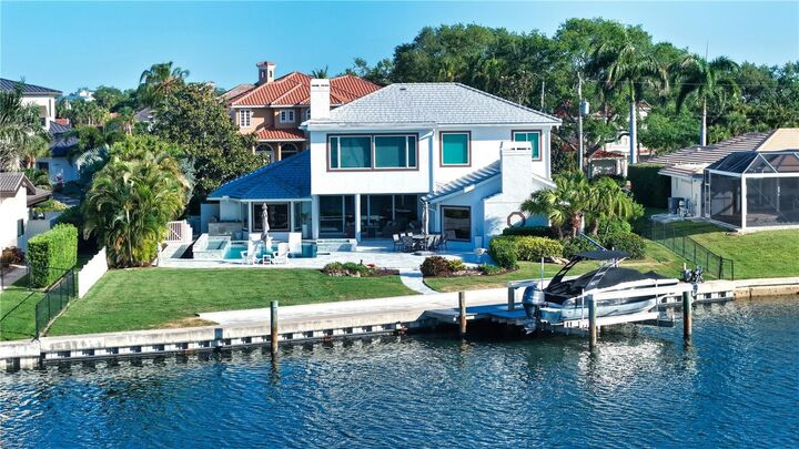 Property Photo: 7689 Cove Terrace FL 34231