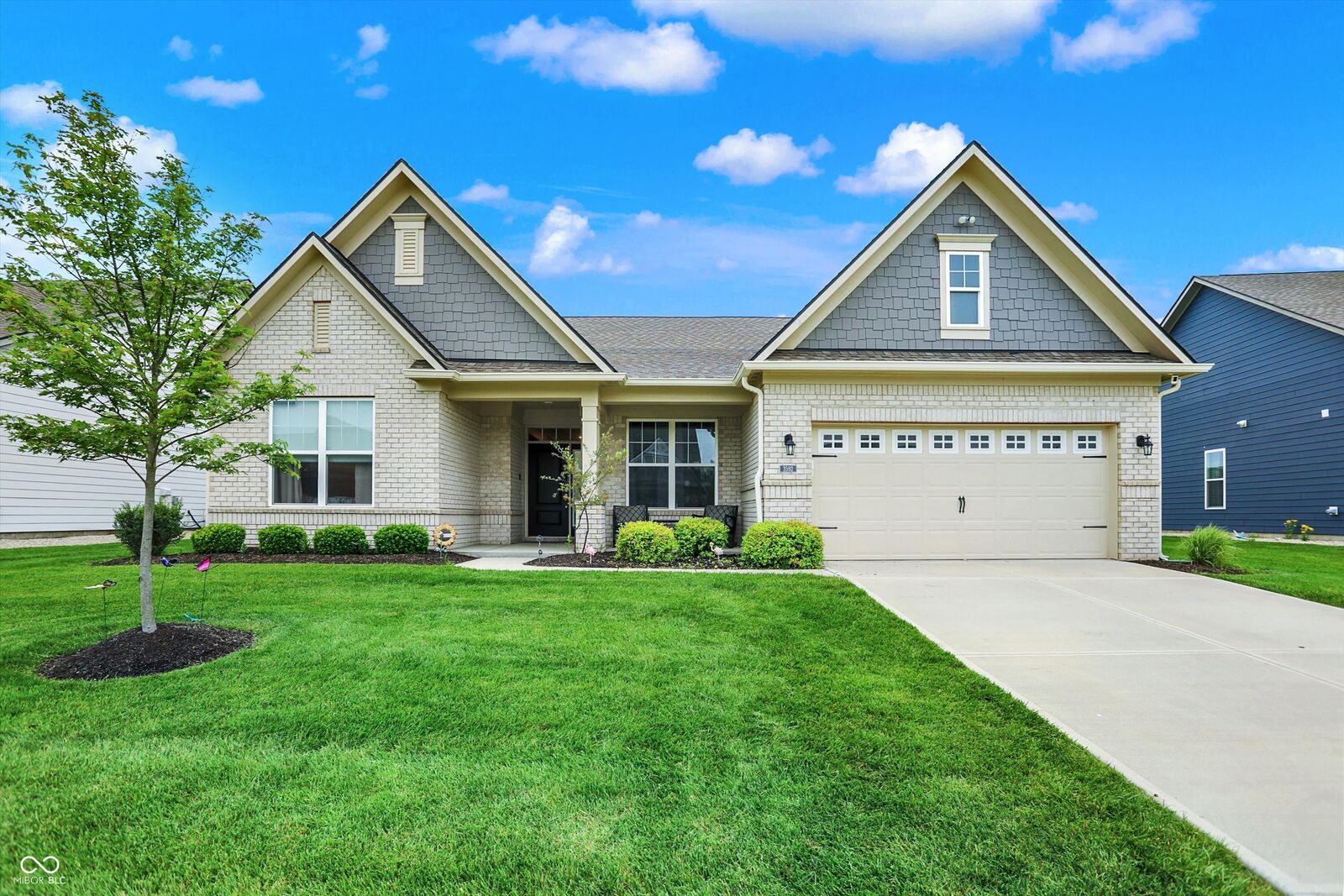 Property Photo: 3592 Gillsland Road IN 46106