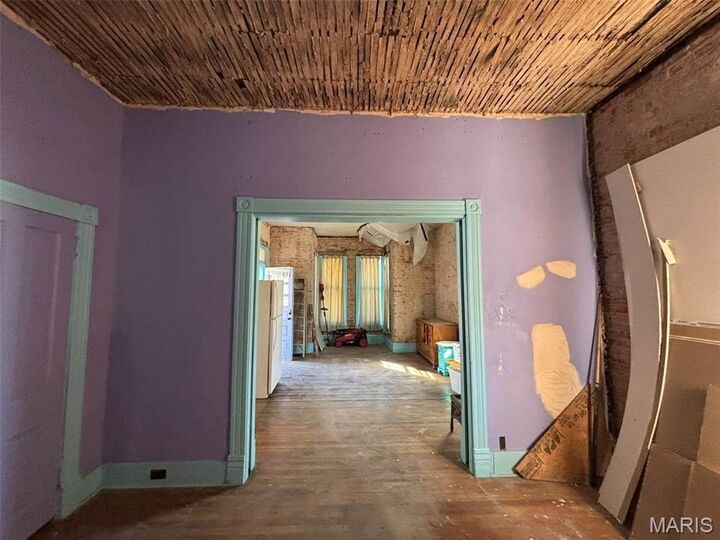 Property Photo: 209 S 7th Street MO 63401
