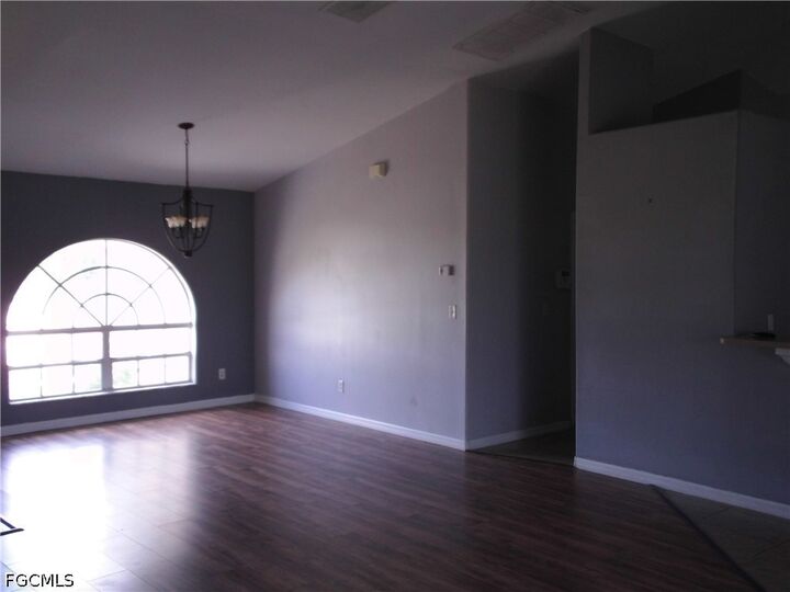 Property Photo:  2709 37th Street SW  FL 33976 