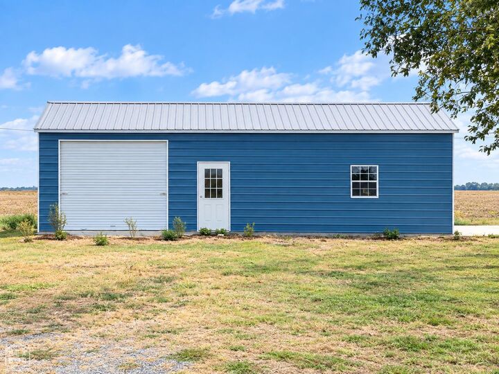 Property Photo:  2551 N County Road 647  AR 72315 