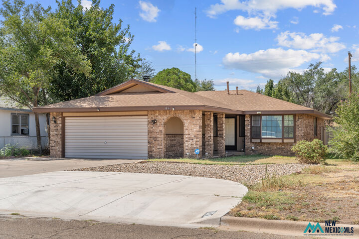 Property Photo:  1928 Axtell  NM 88101 