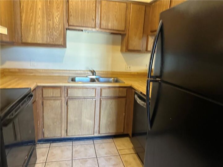 Property Photo: 148-150 Parkway North Drive 00 LA 70458