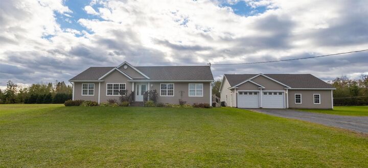 Property Photo:  584 Lower Montague Road  PE C0A 1R0 