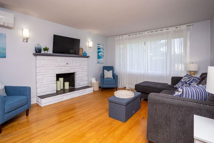 Property Photo:  3 Ferguson Avenue  PE C1B 1B6 