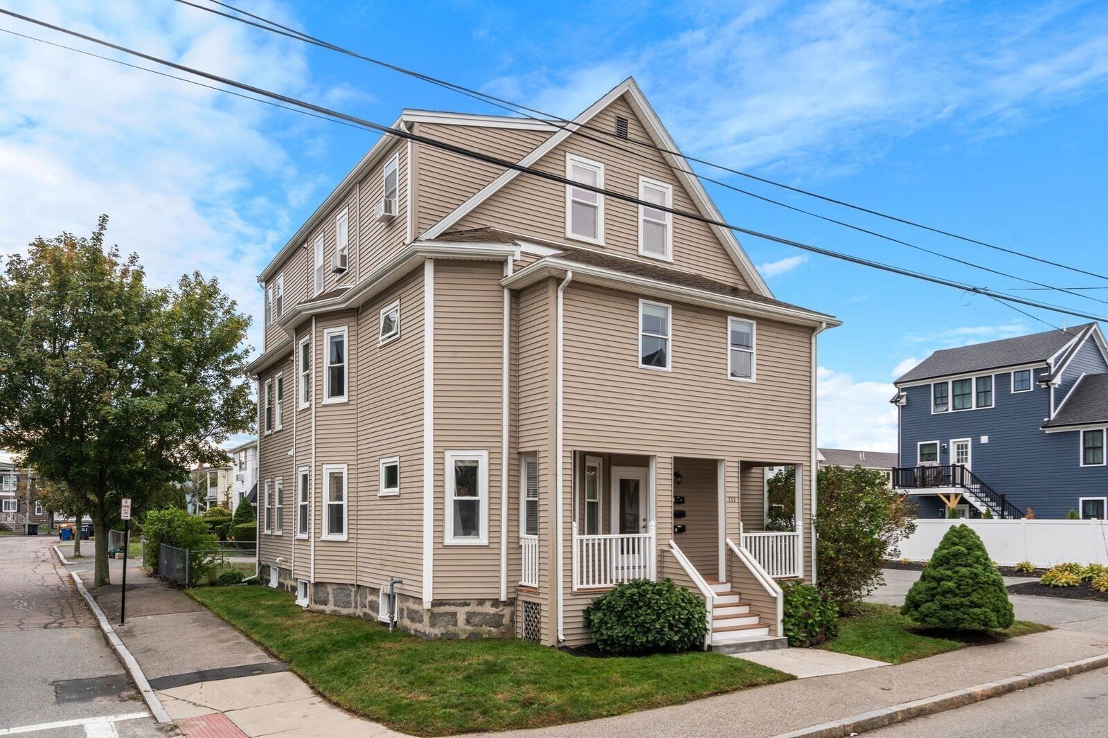 Property Photo:  111 Sumner St 2  MA 02169 