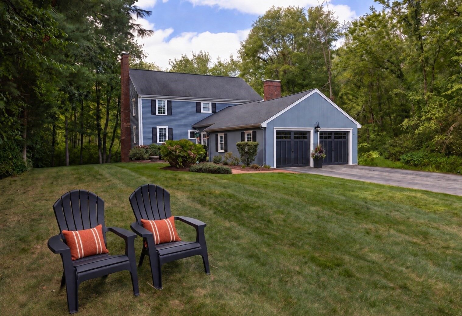 Property Photo:  9 Flintlock Circle  MA 02043 