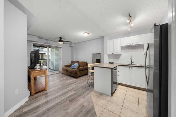 Property Photo:  345 Rocky Vista Park NW 123  AB T3G 5K6 