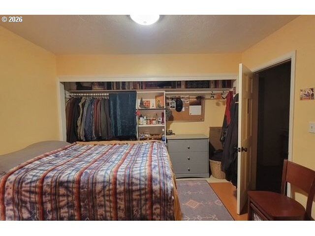 Property Photo: 2296 Pierce St OR 97405