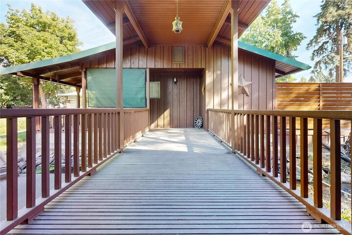 Property Photo:  1240 SE 12th Street  WA 99324 