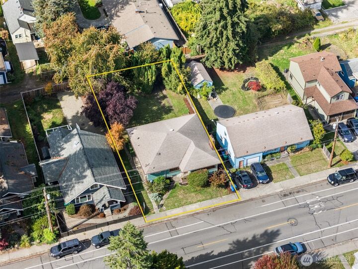 Property Photo: 1321 Puget Street NE WA 98506