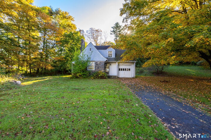 Property Photo: 6 High Street CT 06441
