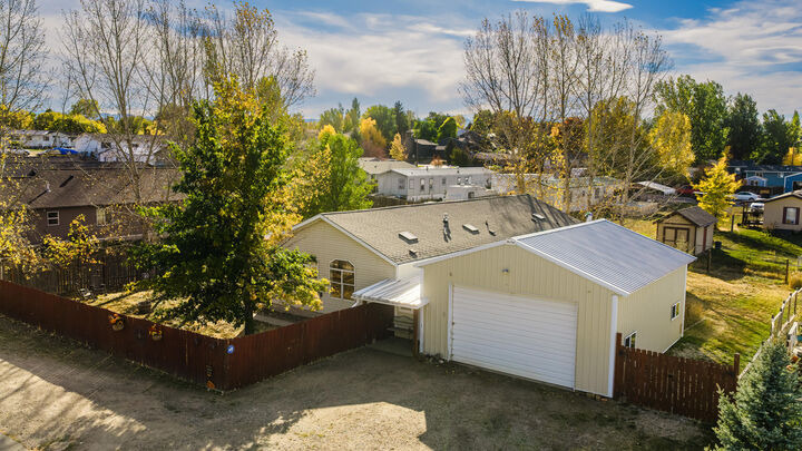 Property Photo:  1710 Holmes Avenue  WY 82801 