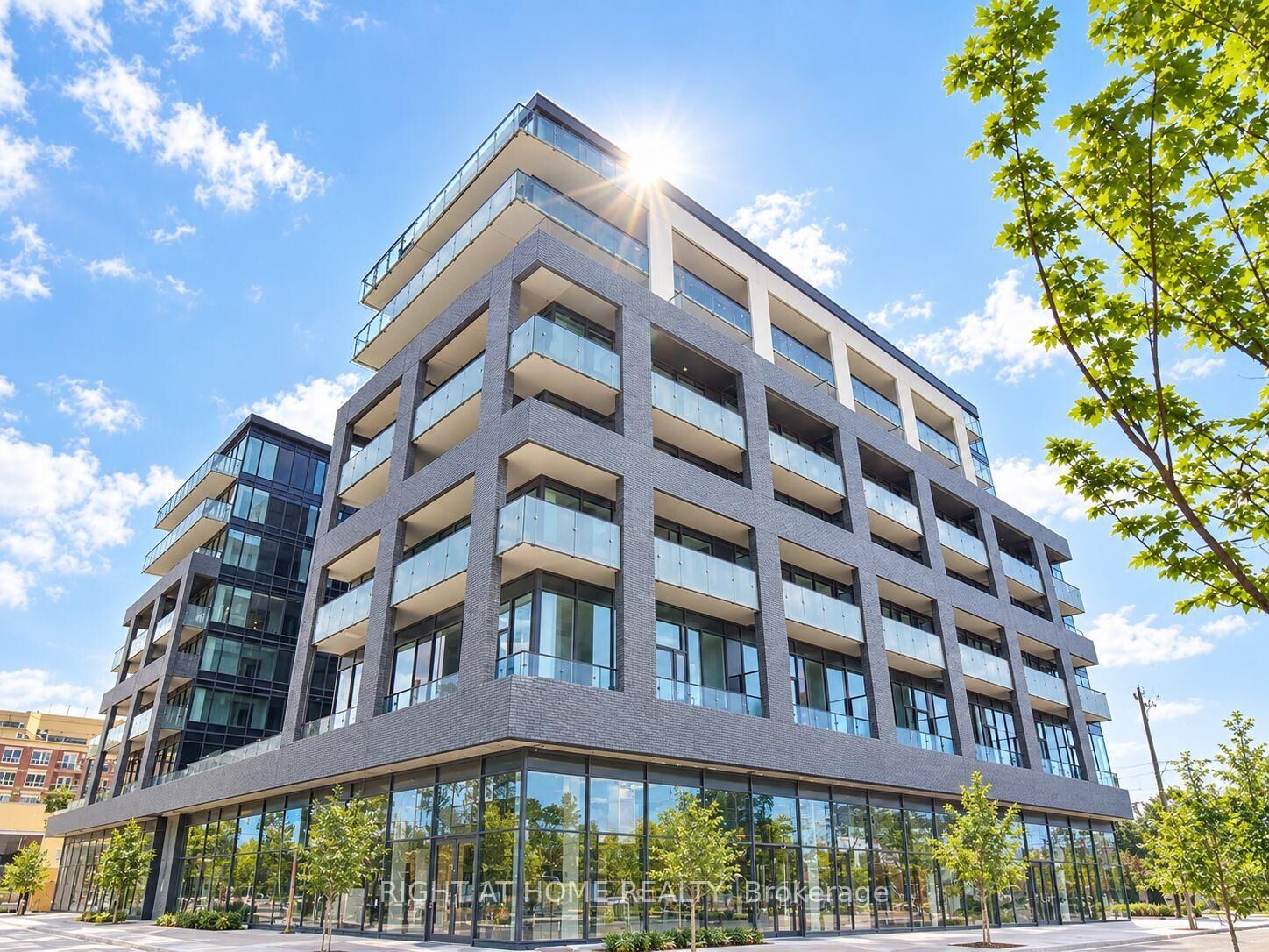 Property Photo:  4208 Dundas Street W 316  ON M8X 0B1 