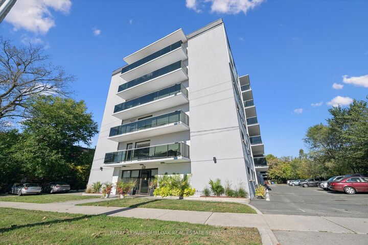 Property Photo:  2411 New Street 405  ON L7R 1K2 