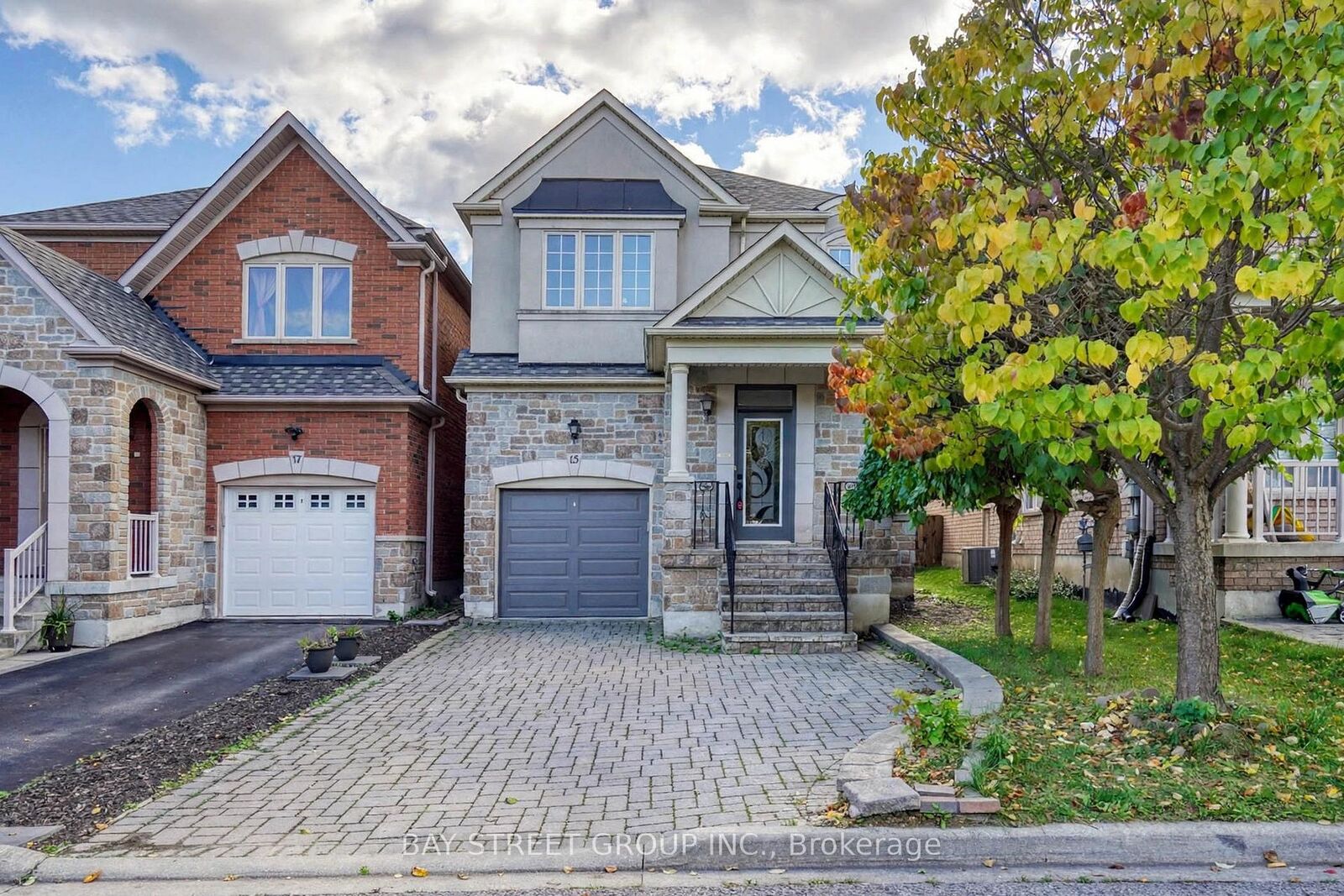 Property Photo:  15 Fraserwood Road  ON L4J 9C5 