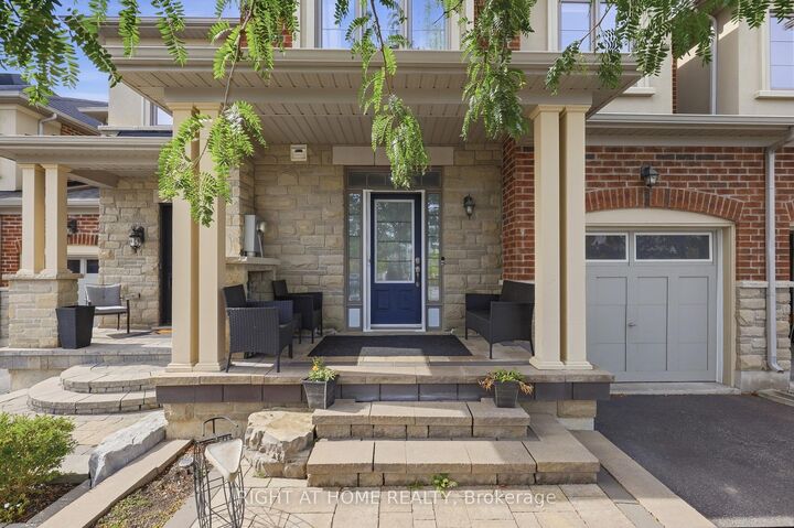 Property Photo:  43 Diamond Leaf Lane  ON L7G 0G7 