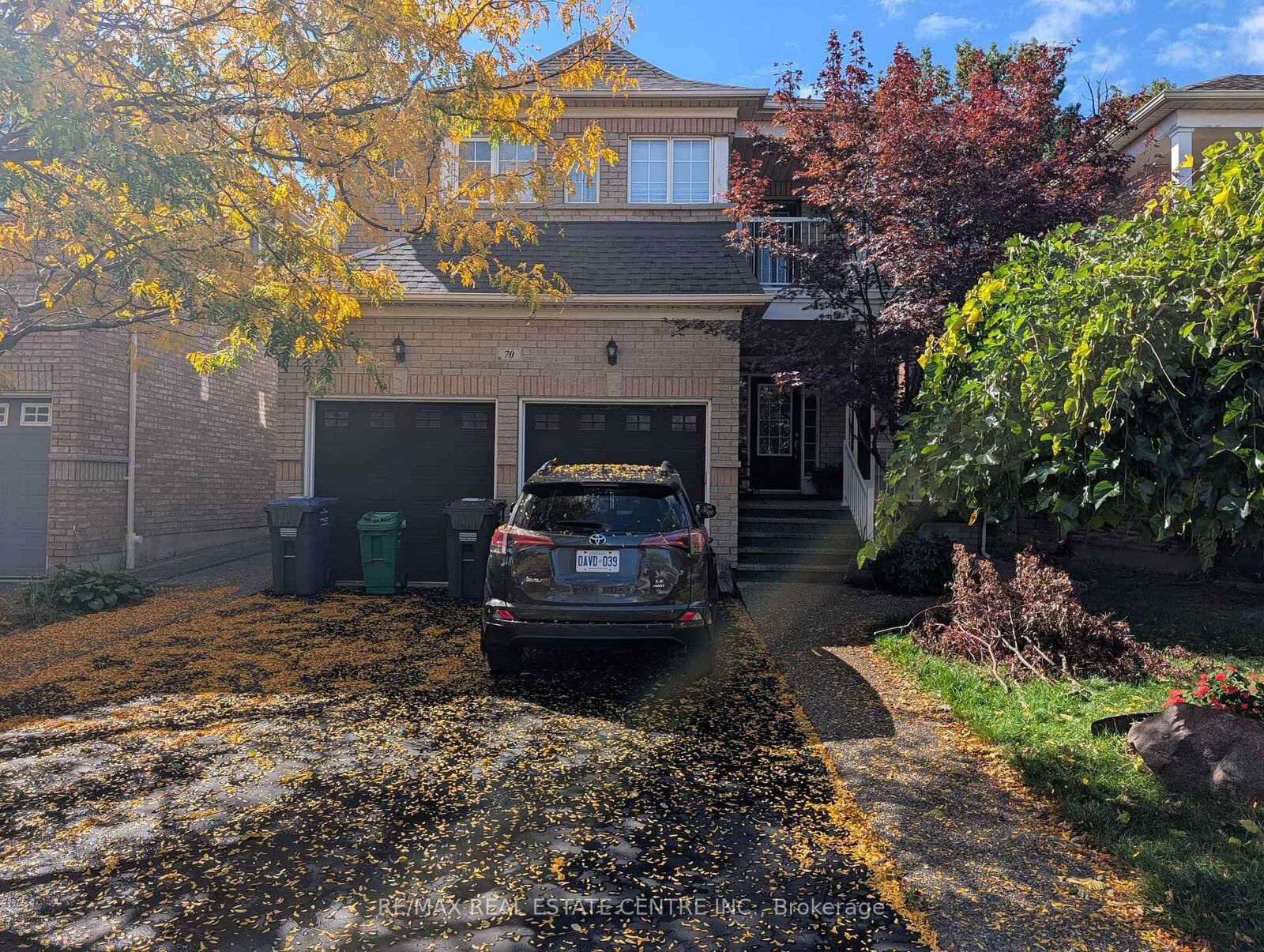 Property Photo:  70 Showboat Crescent Bsmt  ON L6V 4R4 
