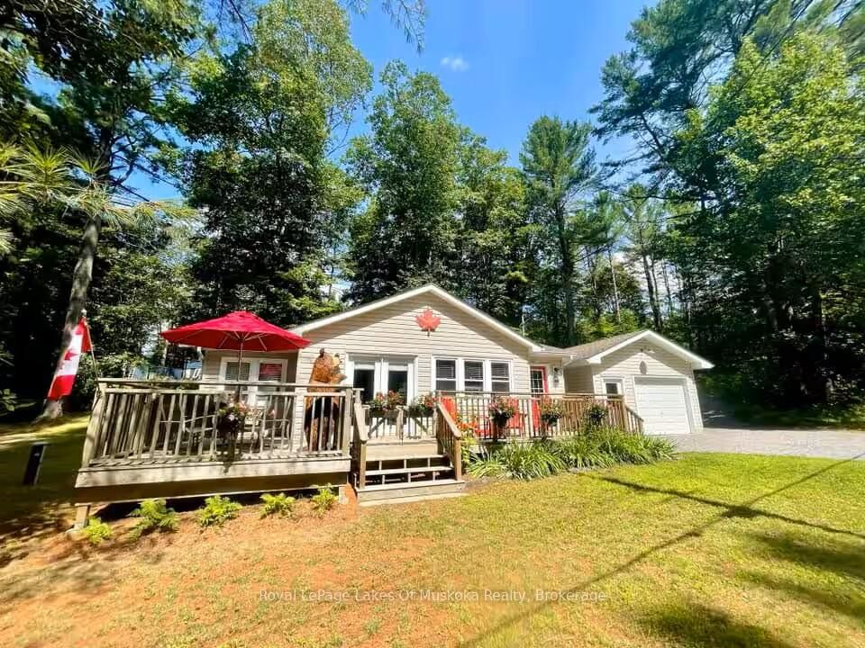 Property Photo:  886 Muskoka 10 Road  ON P0B 1L0 