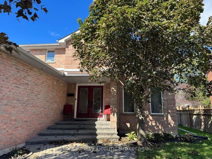Property Photo: 17 Bridlewood Lane ON K8V 6N4