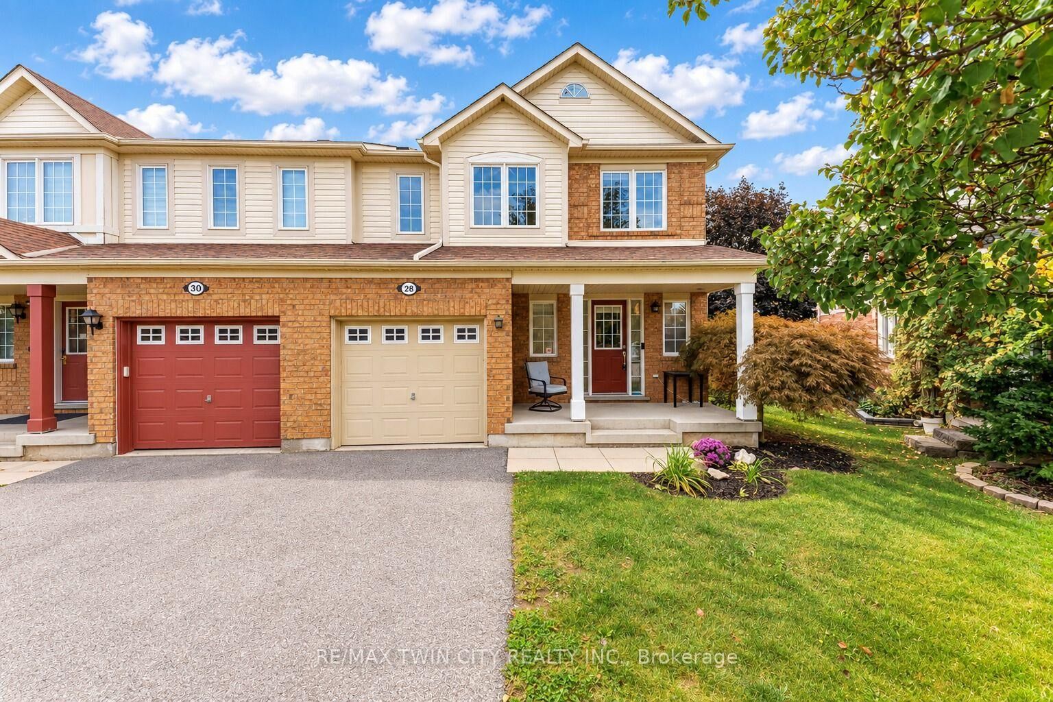 Property Photo:  28 Nancroft Crescent  ON N1T 2H2 
