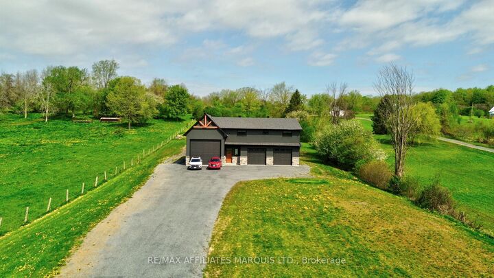Property Photo:  18779 Paragon Road  ON K6H 5R5 