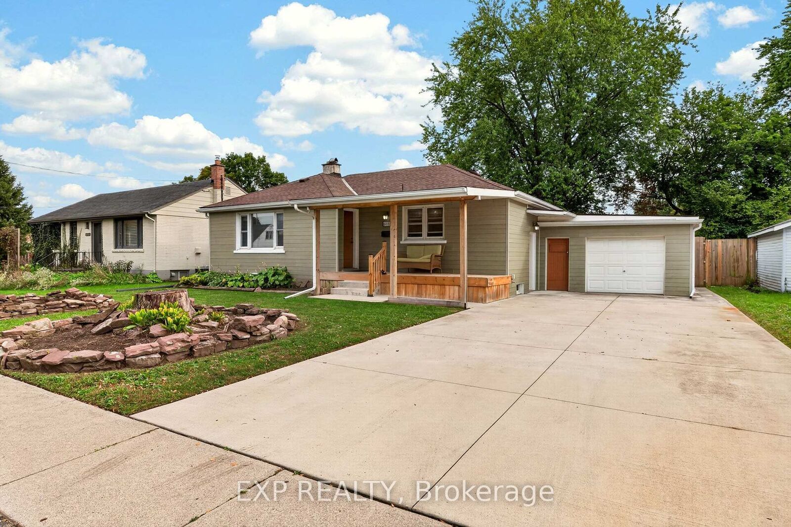 Property Photo:  6018 Atlas Street  ON L2J 1T1 