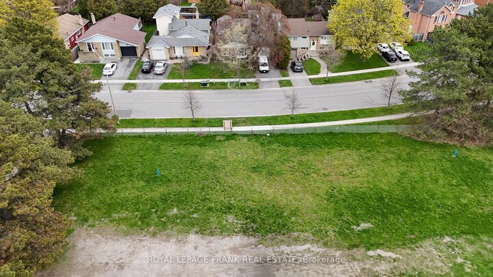 Property Photo:  0-4 Bradley Drive  ON L1N 4J3 